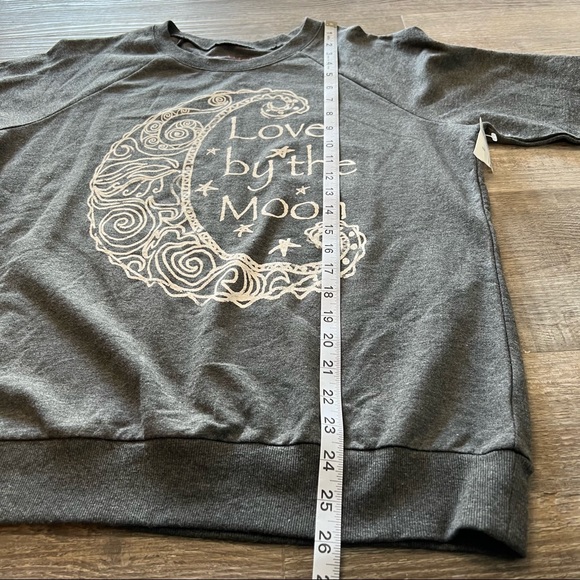 NWT Rebellious One sweatshirt XL - Picture 7 of 9